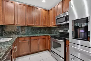 4751 Grand Cypress Cir N, Coconut Creek, FL 33073 - Photo 9