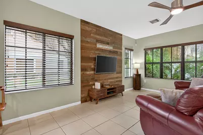 4751 Grand Cypress Circle N, Coconut Creek, FL 33073 - Photo 5