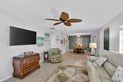 10137 S 42nd Avenue S, Boynton Beach, FL 33436 - Photo 11