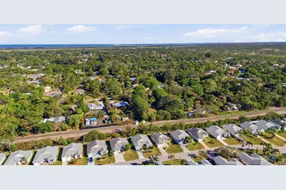 5900 Travelers Way, Fort Pierce, FL 34982 - Photo 37