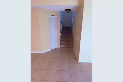 1040 Lake Shore Drive #204, Lake Park, FL 33403 - Photo 9