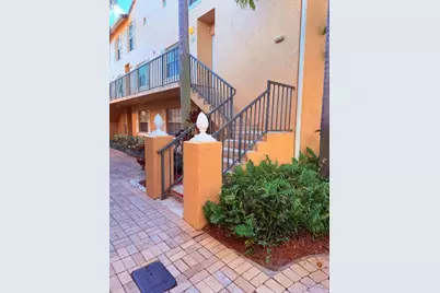 1040 Lake Shore Drive #204, Lake Park, FL 33403 - Photo 1