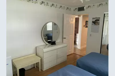 313 Chatham #P, West Palm Beach, FL 33417 - Photo 13