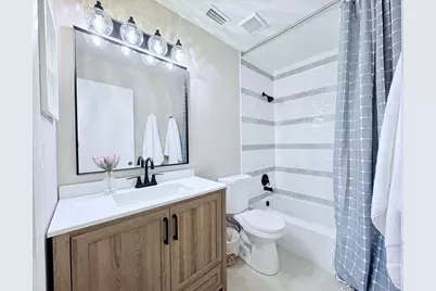 2050 Oleander Boulevard #2-205, Fort Pierce, FL 34950 - Photo 15