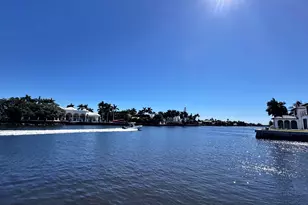 32 Colonial Club Dr, Boynton Beach, FL 33435 - Photo 1