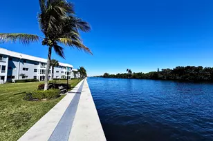 32 Colonial Club Dr, Boynton Beach, FL 33435 - Photo 39