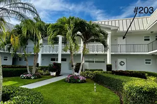 32 Colonial Club Dr, Boynton Beach, FL 33435 - Photo 3