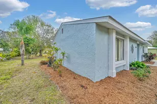 1765 24th Pl SW, Vero Beach, FL 32962 - Photo 5