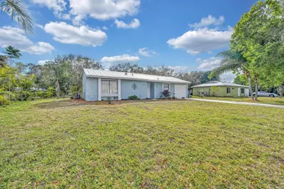 1765 24th Place SW, Vero Beach, FL 32962 - Photo 9