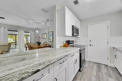 1765 24th Place SW, Vero Beach, FL 32962 - Photo 9