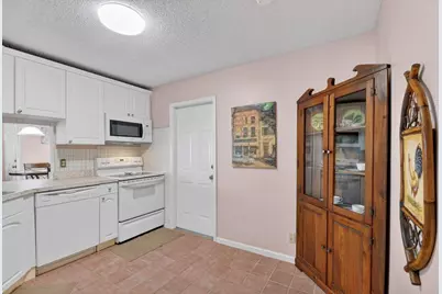 23 Via De Casas Sur #105, Boynton Beach, FL 33426 - Photo 9