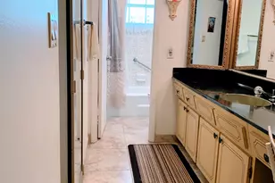 4140 NW 44th Ave, Lauderdale Lakes, FL 33319 - Photo 7