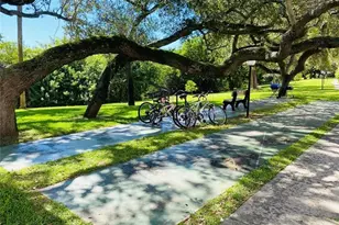 642 NW 13th St, Boca Raton, FL 33486 - Photo 3