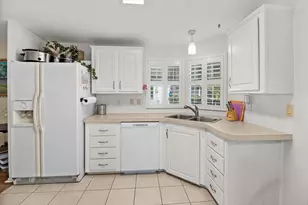 3060 5 Iron Dr, Port Saint Lucie, FL 34952 - Photo 13