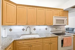 959 SE 2nd Ave, Deerfield Beach, FL 33441 - Photo 9