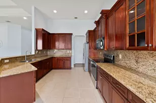 2019 SE Mantua St, Port Saint Lucie, FL 34952 - Photo 7