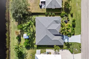 2019 SE Mantua St, Port Saint Lucie, FL 34952 - Photo 5