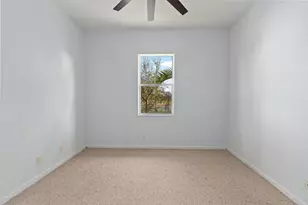 2019 SE Mantua St, Port Saint Lucie, FL 34952 - Photo 37