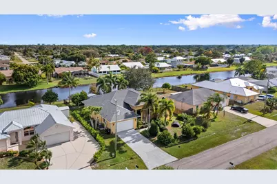 2019 SE Mantua Street, Port Saint Lucie, FL 34952 - Photo 11