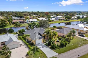 2019 SE Mantua St, Port Saint Lucie, FL 34952 - Photo 11