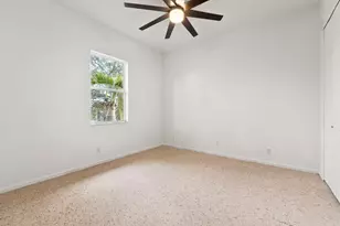 2019 SE Mantua St, Port Saint Lucie, FL 34952 - Photo 37