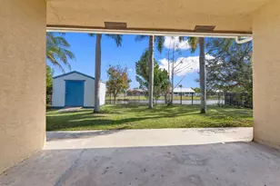 2019 SE Mantua St, Port Saint Lucie, FL 34952 - Photo 27