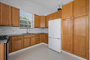 230 SW Ridgecrest Dr, Port Saint Lucie, FL 34953 - Photo 3