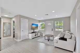 9518 Keating Dr, Palm Beach Gardens, FL 33410 - Photo 11