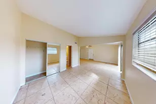 50 SE 12th St, Boca Raton, FL 33432 - Photo 11