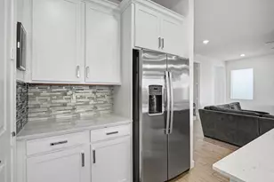 1595 Verawood Ln, Delray Beach, FL 33445 - Photo 11