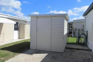 53021 Del Rio Bay, Boynton Beach, FL 33436 - Photo 7