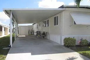 53021 Del Rio Bay, Boynton Beach, FL 33436 - Photo 3