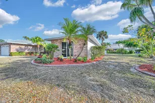 1704 SE Adair Rd, Port Saint Lucie, FL 34952 - Photo 7