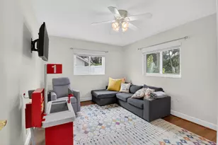 400 E Conference Dr, Boca Raton, FL 33486 - Photo 29