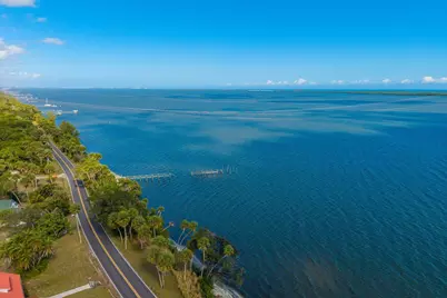 7901 S Indian River Drive, Fort Pierce, FL 34982 - Photo 9