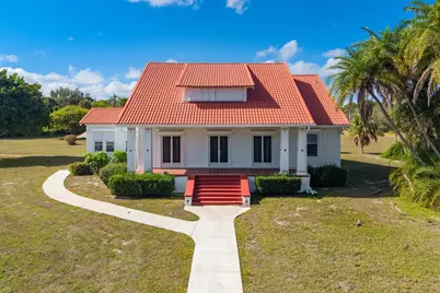 7901 S Indian River Drive, Fort Pierce, FL 34982 - Photo 1