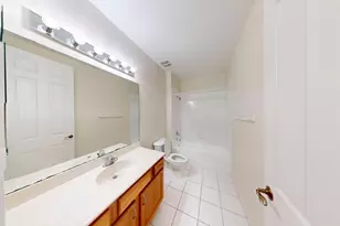 690 Amador Ln, West Palm Beach, FL 33401 - Photo 29