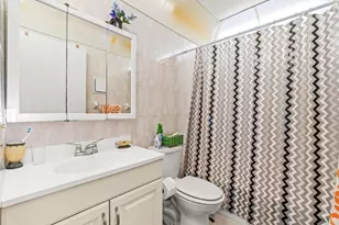 508 Normandy K, Delray Beach, FL 33484 - Photo 17