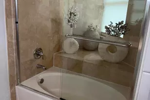 99 SE Mizner Blvd, Boca Raton, FL 33432 - Photo 7