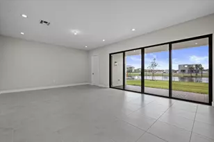 13066 Florida Crane Dr, Palm Beach Gardens, FL 33412 - Photo 11