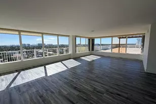 2000 NE 135th St, North Miami, FL 33181 - Photo 3