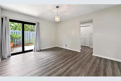 271 NW 15th Street, Boca Raton, FL 33432 - Photo 27