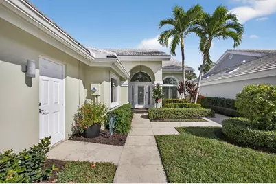 2386 Saratoga Bay Drive, West Palm Beach, FL 33409 - Photo 11