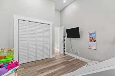 561 Nettles Boulevard, Jensen Beach, FL 34957 - Photo 15