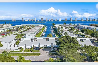 118 Castlewood Drive #123, North Palm Beach, FL 33408 - Photo 1