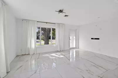 1323 Lincoln Street, Hollywood, FL 33019 - Photo 5