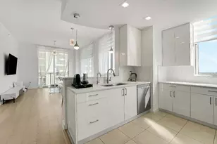 300 S Australian Ave, West Palm Beach, FL 33401 - Photo 5