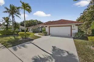 1940 S Club Dr, Wellington, FL 33414 - Photo 3