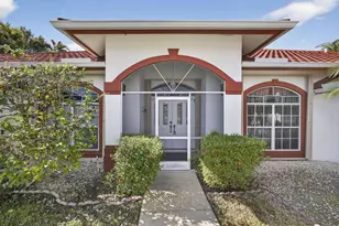 1940 S Club Dr, Wellington, FL 33414 - Photo 7