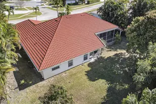 1940 S Club Dr, Wellington, FL 33414 - Photo 85